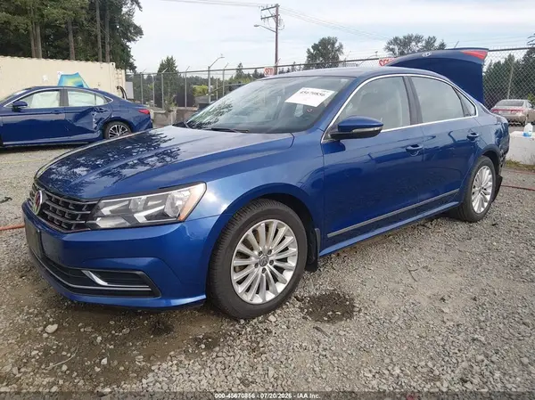 1VWBT7A32GC031757 2016 VOLKSWAGEN PASSAT - Image 2