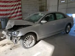 1VWBT7A32GC062703 2016 VOLKSWAGEN PASSAT