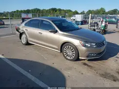 1VWBT7A32GC062944 2016 VOLKSWAGEN PASSAT