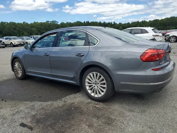 1VWBT7A32GC063625 2016 VOLKSWAGEN PASSAT - Image 2