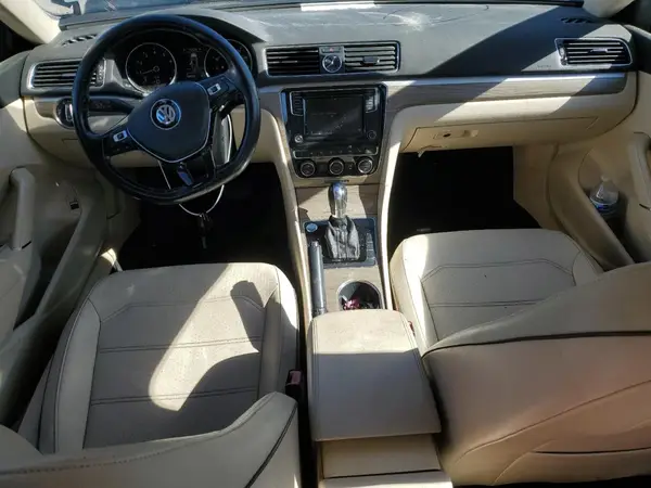 1VWBT7A32GC066007 2016 VOLKSWAGEN PASSAT - Image 8