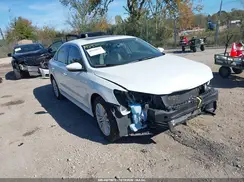 1VWBT7A32HC003541 2017 VOLKSWAGEN PASSAT