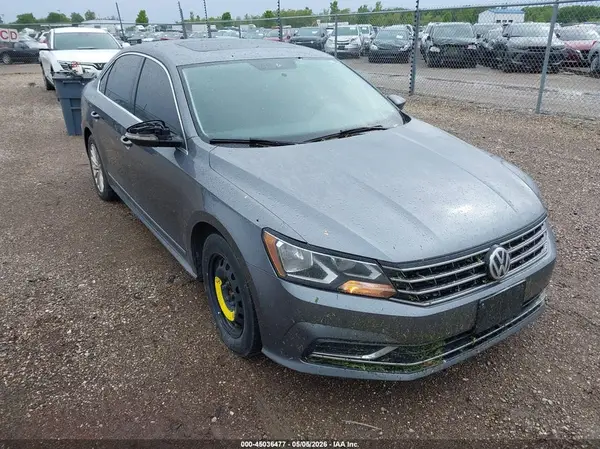 1VWBT7A32HC014135 2017 VOLKSWAGEN PASSAT