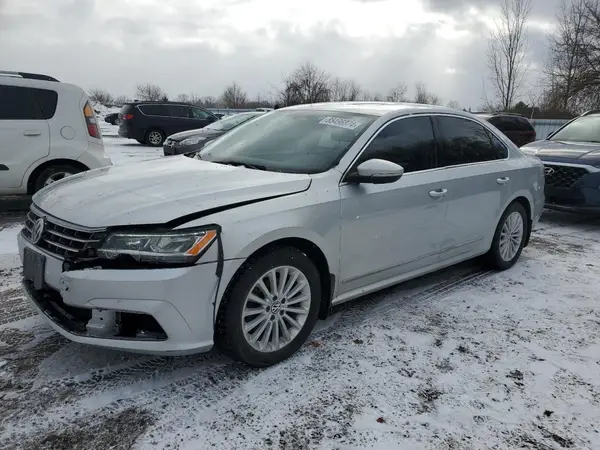 1VWBT7A32HC045854 2017 VOLKSWAGEN PASSAT - Image 1