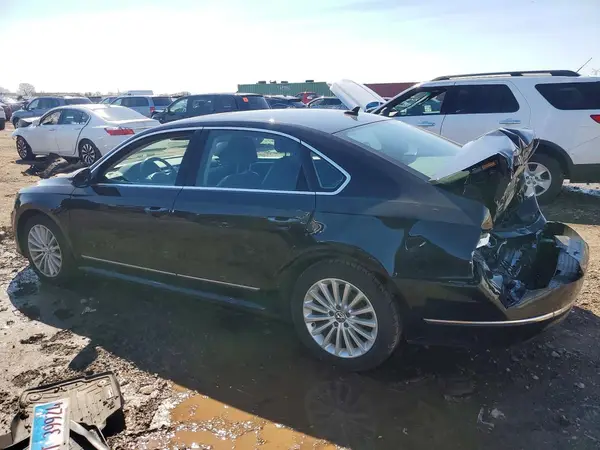 1VWBT7A32HC048172 2017 VOLKSWAGEN PASSAT - Image 2