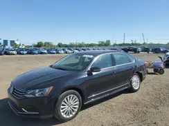 1VWBT7A32HC076733 2017 VOLKSWAGEN PASSAT