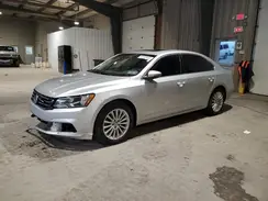 1VWBT7A32HC084458 2017 VOLKSWAGEN PASSAT