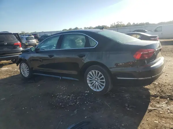 1VWBT7A33GC011565 2016 VOLKSWAGEN PASSAT - Image 2