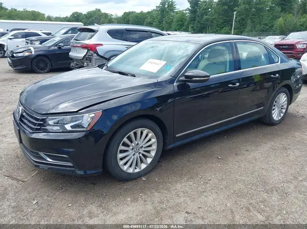 1VWBT7A33GC014417 2016 VOLKSWAGEN PASSAT - Image 2
