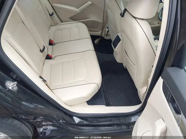 1VWBT7A33GC014417 2016 VOLKSWAGEN PASSAT - Image 8