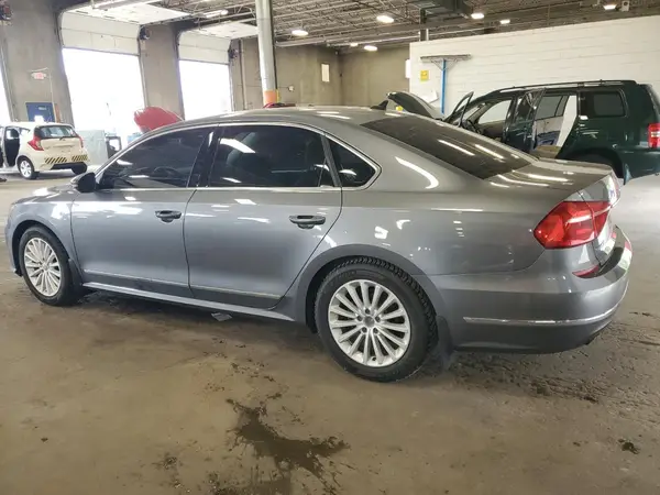 1VWBT7A33GC018158 2016 VOLKSWAGEN PASSAT - Image 2
