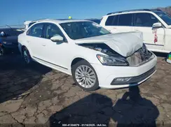 1VWBT7A33GC022100 2016 VOLKSWAGEN PASSAT