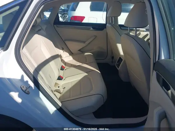 1VWBT7A33GC022100 2016 VOLKSWAGEN PASSAT - Image 8
