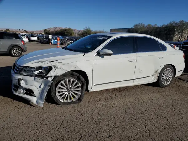1VWBT7A33GC026048 2016 VOLKSWAGEN PASSAT - Image 1