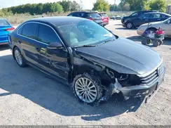 1VWBT7A33GC030732 2016 VOLKSWAGEN PASSAT