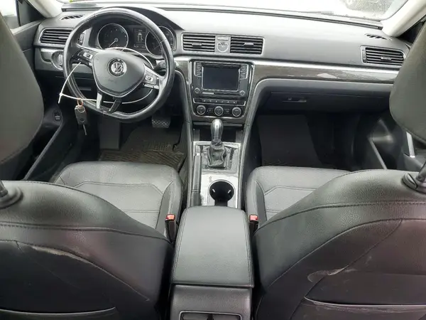 1VWBT7A33GC031542 2016 VOLKSWAGEN PASSAT - Image 8