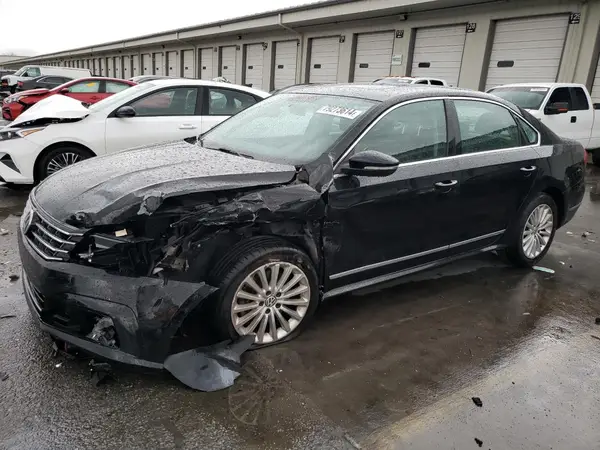 1VWBT7A33GC032092 2016 VOLKSWAGEN PASSAT - Image 1