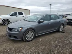 1VWBT7A33GC033324 2016 VOLKSWAGEN PASSAT