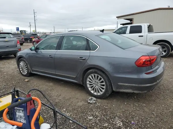 1VWBT7A33GC033324 2016 VOLKSWAGEN PASSAT - Image 2
