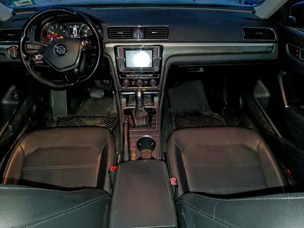 1VWBT7A33GC049278 2016 VOLKSWAGEN PASSAT - Image 8