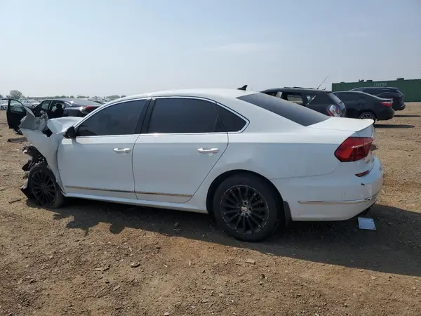1VWBT7A33GC053945 2016 VOLKSWAGEN PASSAT - Image 2