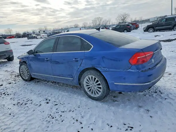 1VWBT7A33GC064797 2016 VOLKSWAGEN PASSAT - Image 2