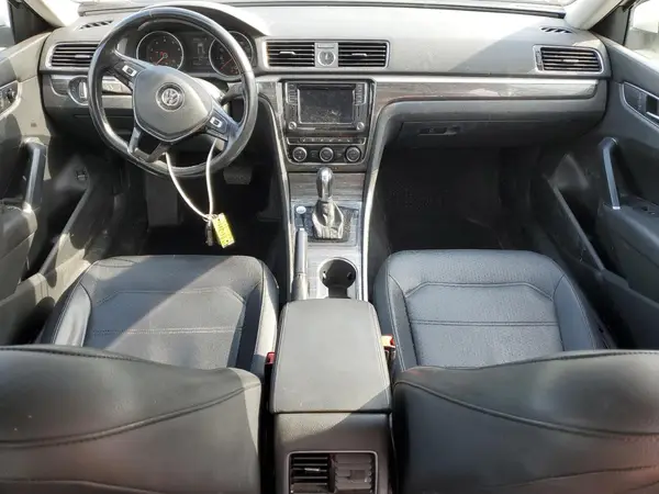 1VWBT7A33GC068865 2016 VOLKSWAGEN PASSAT - Image 8