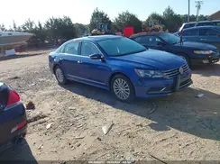 1VWBT7A33GC068932 2016 VOLKSWAGEN PASSAT