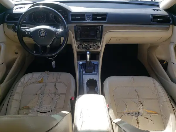 1VWBT7A33HC006447 2017 VOLKSWAGEN PASSAT - Image 8