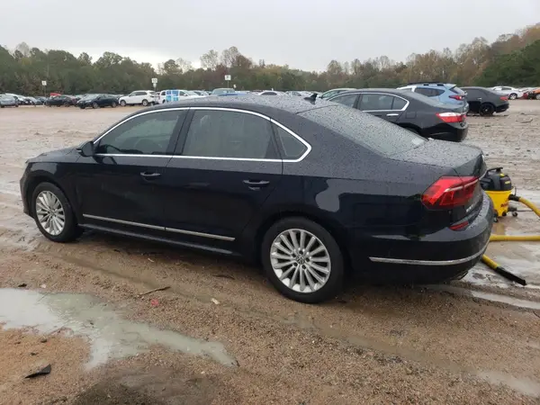 1VWBT7A33HC012149 2017 VOLKSWAGEN PASSAT - Image 2