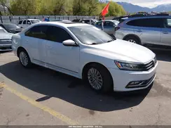 1VWBT7A33HC012474 2017 VOLKSWAGEN PASSAT