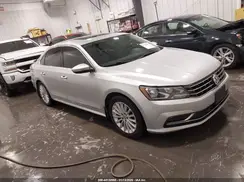 1VWBT7A33HC029310 2017 VOLKSWAGEN PASSAT
