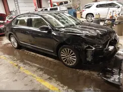 1VWBT7A33HC033065 2017 VOLKSWAGEN PASSAT