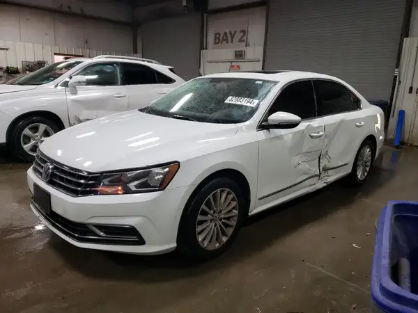 1VWBT7A33HC052652 2017 VOLKSWAGEN PASSAT - Image 1