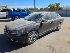 1VWBT7A33HC083951 2017 VOLKSWAGEN PASSAT