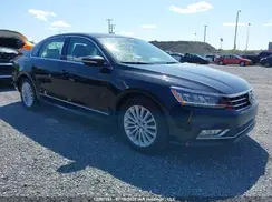 1VWBT7A33HC084517 2017 VOLKSWAGEN PASSAT