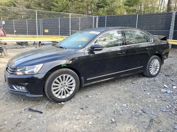 1VWBT7A34GC010182 2016 VOLKSWAGEN PASSAT - Image 1