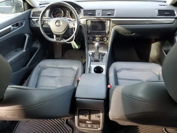 1VWBT7A34GC010182 2016 VOLKSWAGEN PASSAT - Image 8