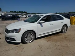 1VWBT7A34GC013101 2016 VOLKSWAGEN PASSAT