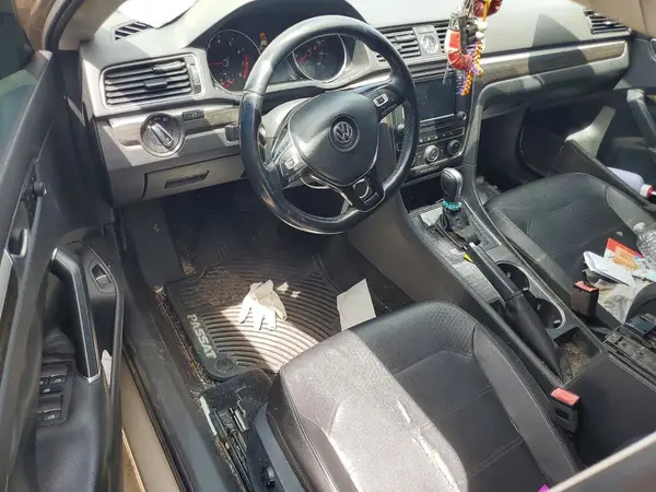 1VWBT7A34GC025801 2016 VOLKSWAGEN PASSAT - Image 8