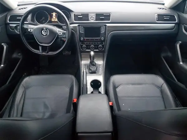 1VWBT7A34GC027824 2016 VOLKSWAGEN PASSAT - Image 8