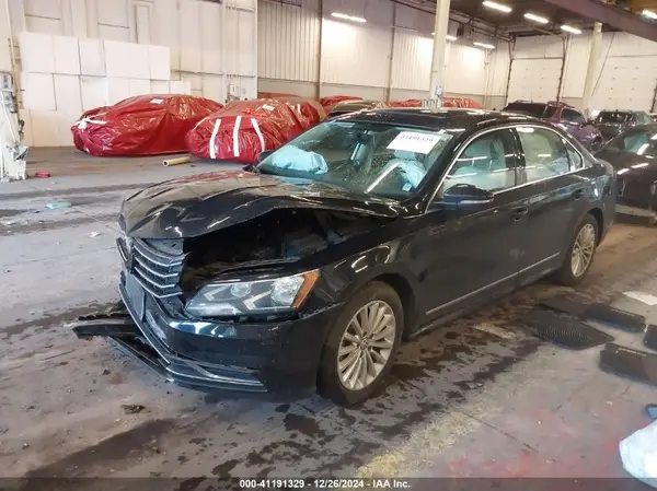 1VWBT7A34GC028973 2016 VOLKSWAGEN PASSAT - Image 2