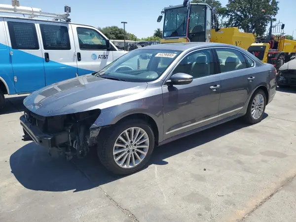 1VWBT7A34GC030545 2016 VOLKSWAGEN PASSAT - Image 1