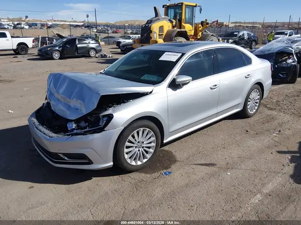 1VWBT7A34GC042808 2016 VOLKSWAGEN PASSAT - Image 2