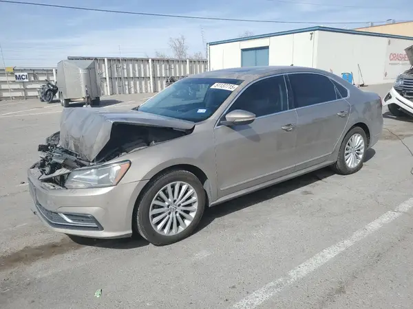 1VWBT7A34GC045255 2016 VOLKSWAGEN PASSAT - Image 1
