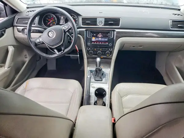 1VWBT7A34GC052299 2016 VOLKSWAGEN PASSAT - Image 8
