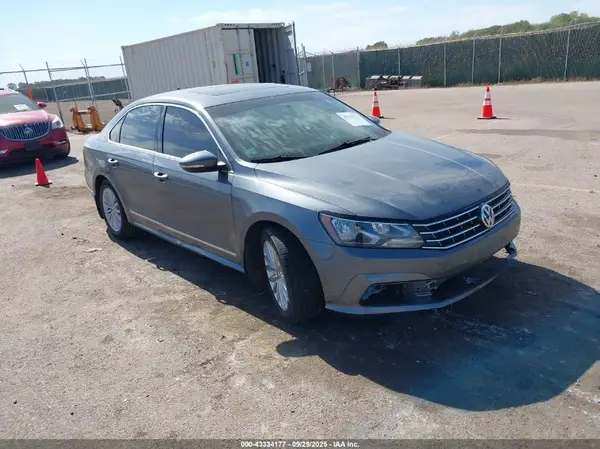 1VWBT7A34GC064176 2016 VOLKSWAGEN PASSAT