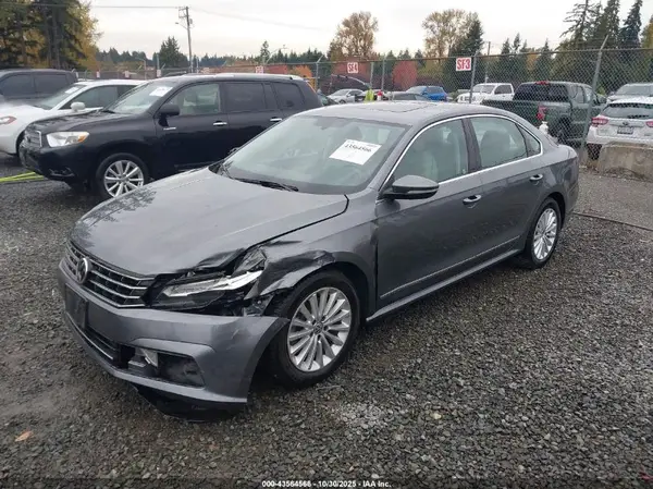 1VWBT7A34GC067241 2016 VOLKSWAGEN PASSAT - Image 2
