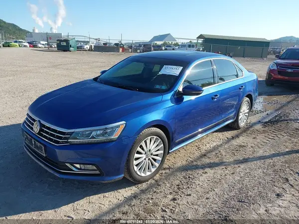 1VWBT7A34HC000172 2017 VOLKSWAGEN PASSAT - Image 2