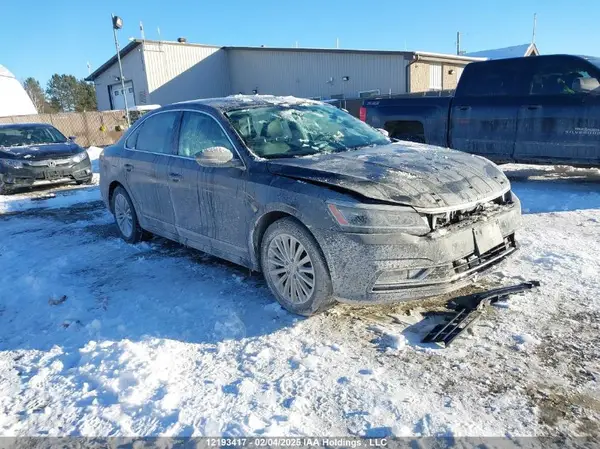 1VWBT7A34HC001869 2017 VOLKSWAGEN PASSAT - Image 1